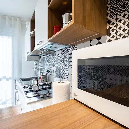 Think Positive Flat - Con Parcheggio! Apartamento