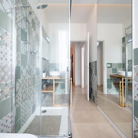 Think Positive Flat - Con Parcheggio! Apartman *