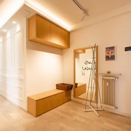 Think Positive Flat - Con Parcheggio!